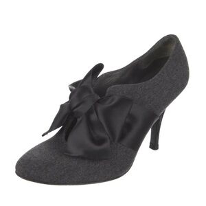 Stuart Weitzman Gray Flannel Bouffant Booties Heels